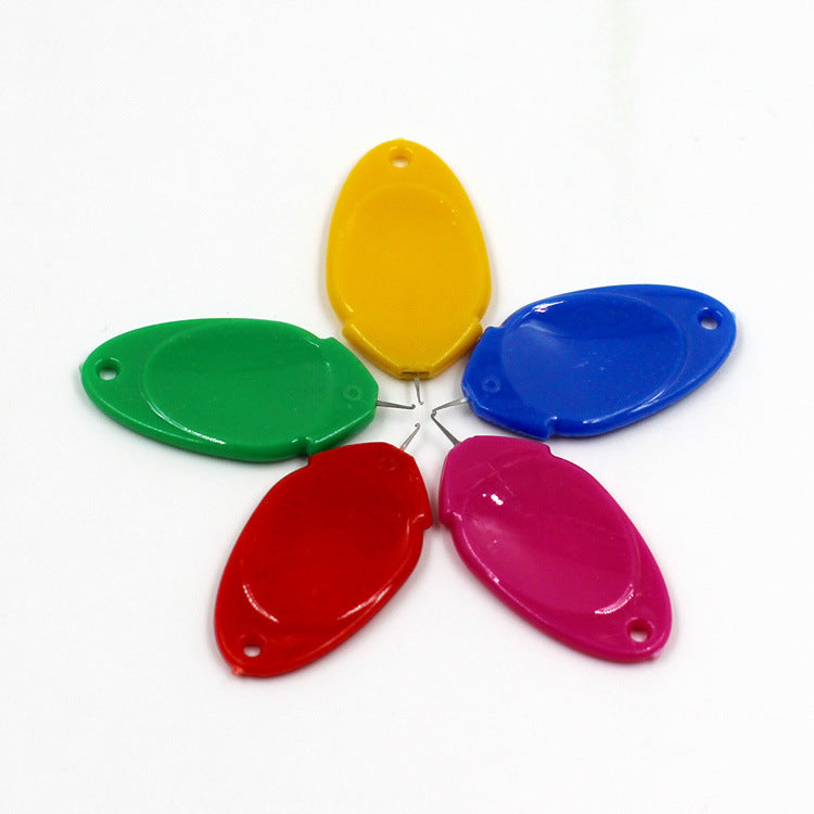 Simple Needle Threader With Hook Color Plastic Sheet